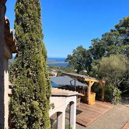 빌라 Magnifique Avec Piscine, Splendide Vue Mer. *